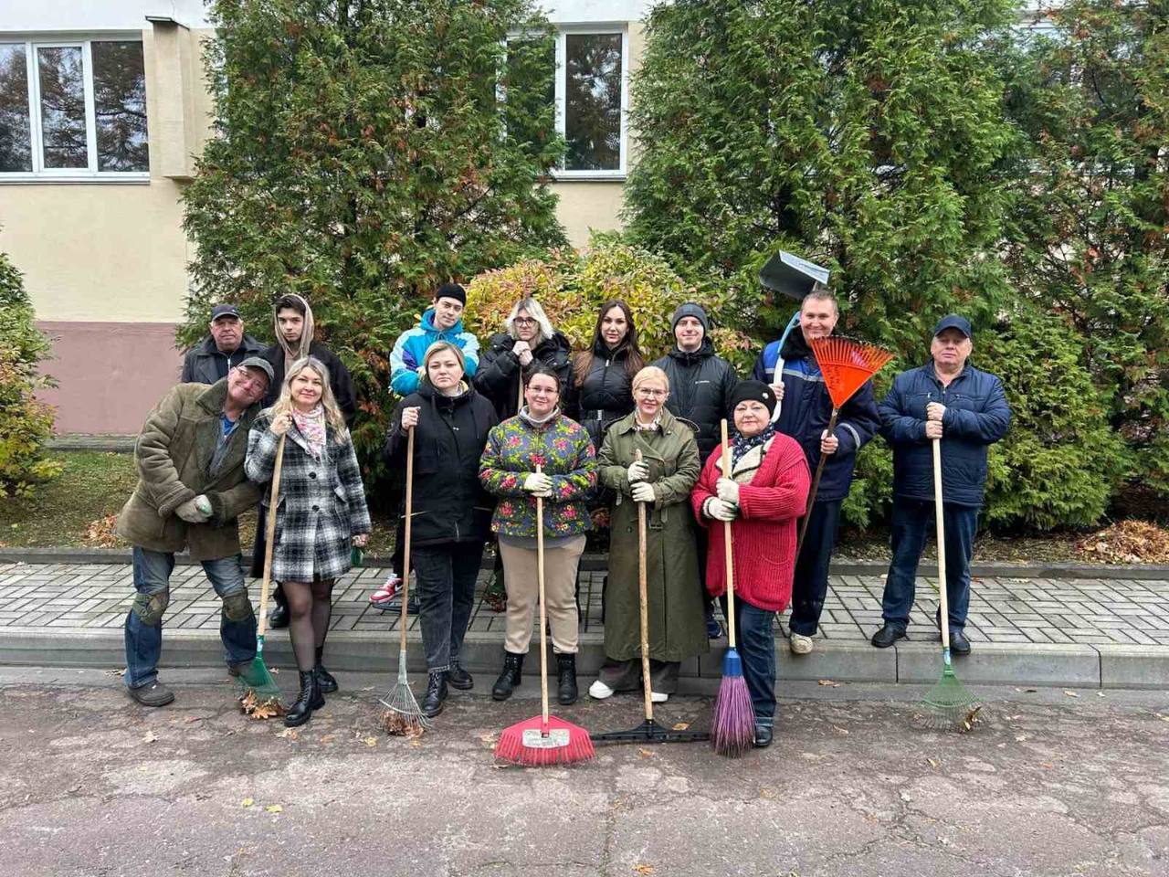 Республиканский осенний субботник: вместе — теплее!