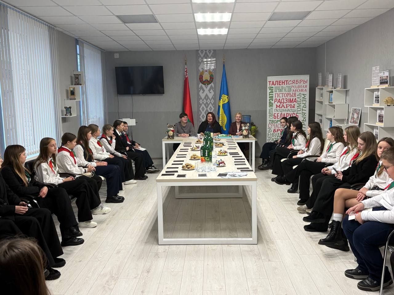 Встреча с детскими палатами подошла к завершению