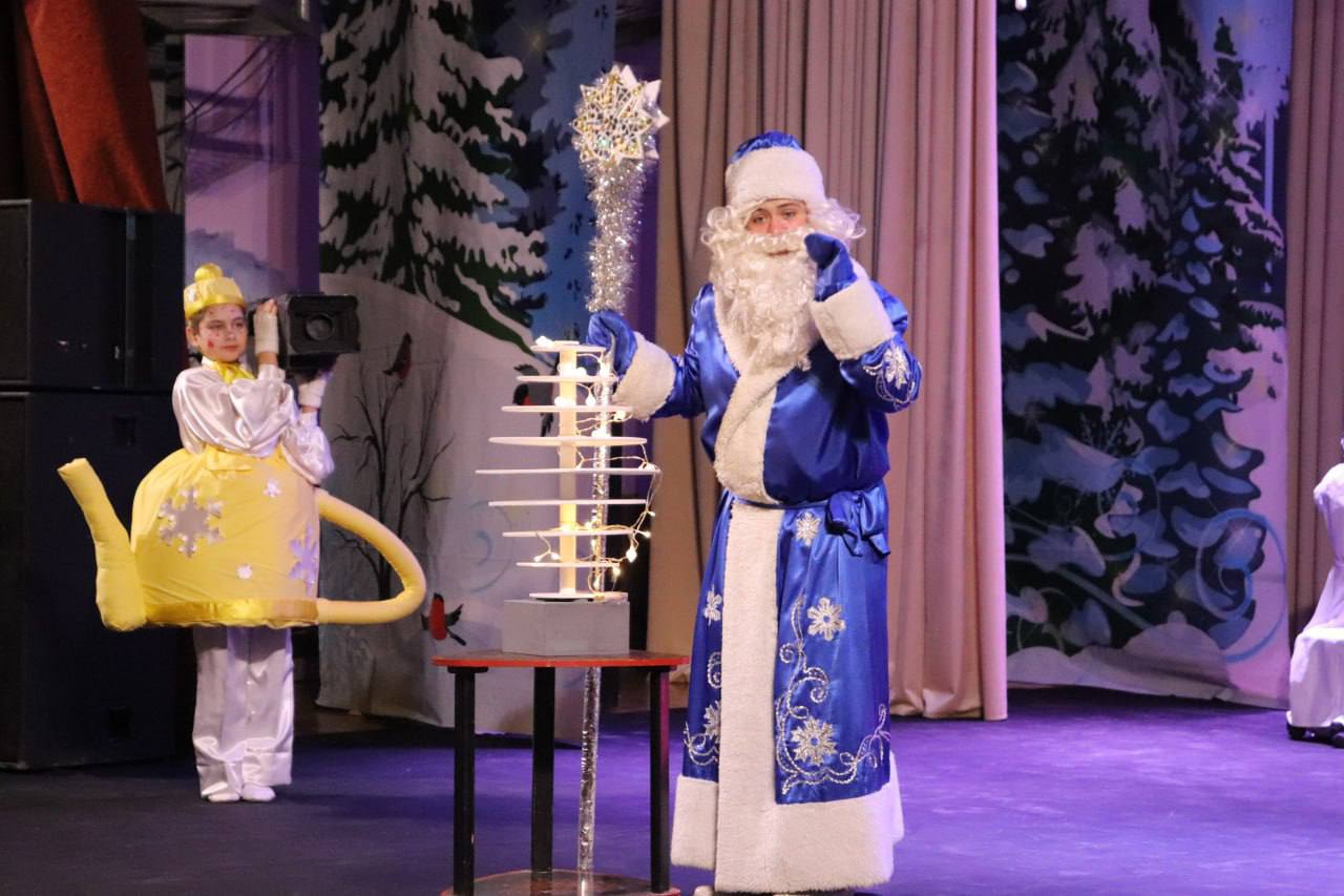 Новогоднее волшебство продолжается