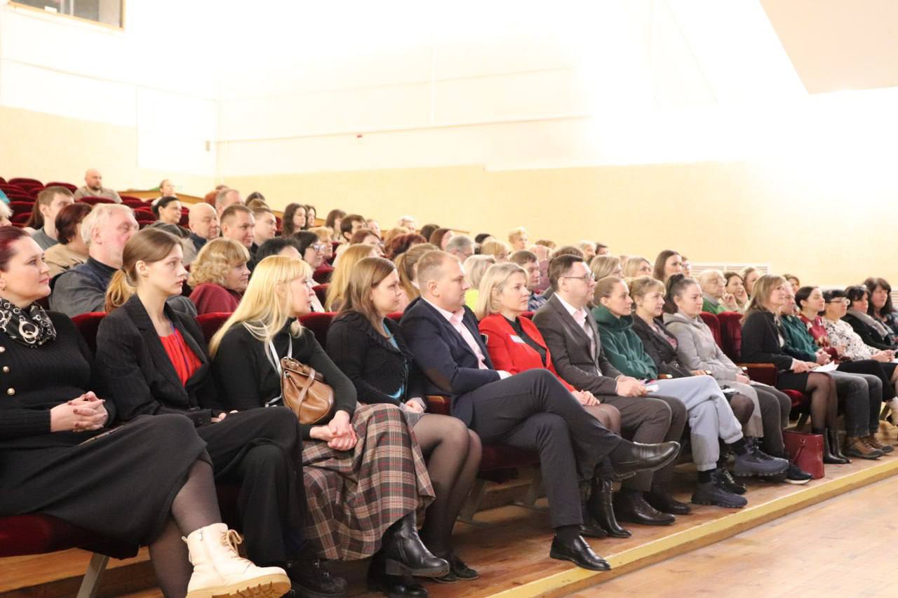 Единый день информирования: армия, закон, порядок и цифровая гигиена