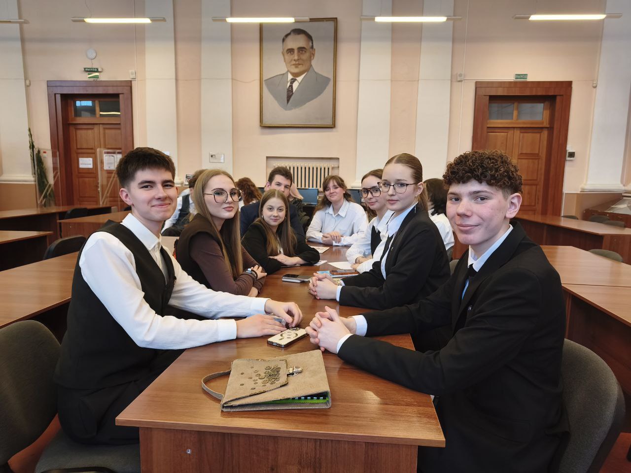 «Права и обязанности: диалог о Конституции»