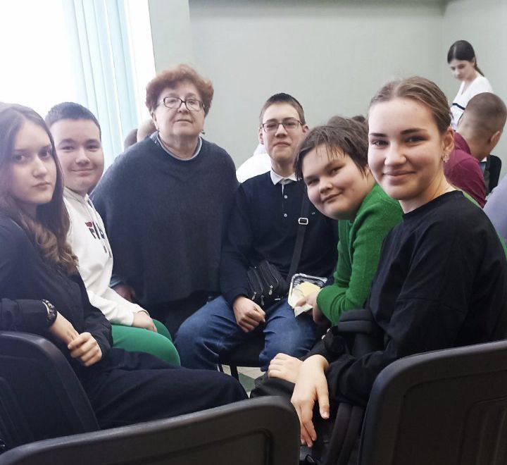 Турнир по интеллектуальным играм «Сустрэча»