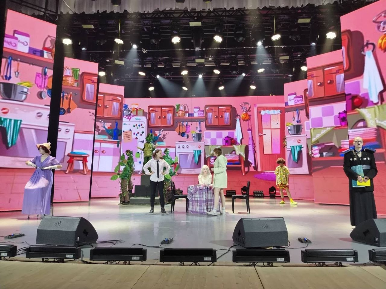 VIII Минский международный детский театральный форум «Шаги»