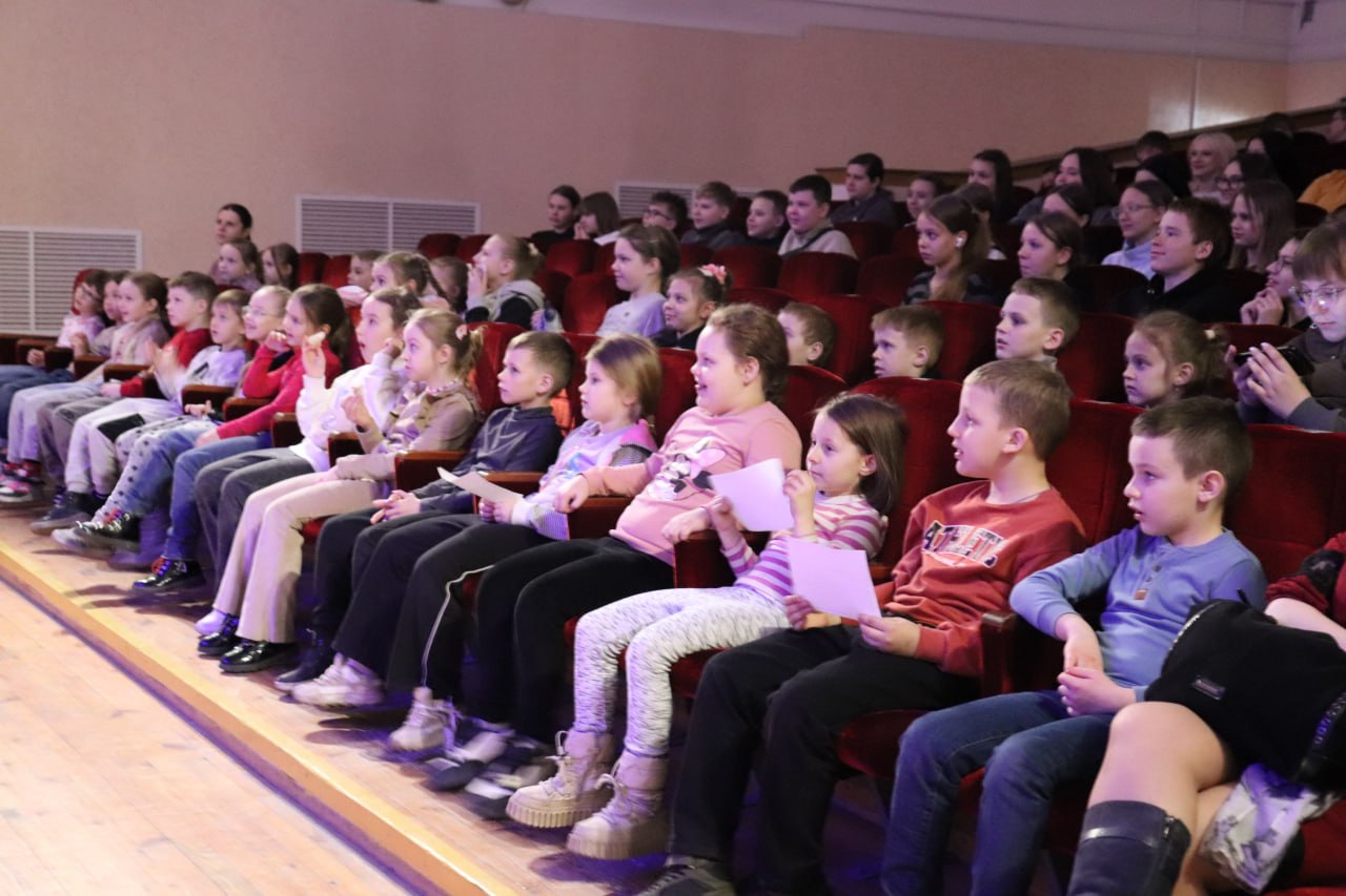 Игровая программа «В поисках Птицы Счастья»