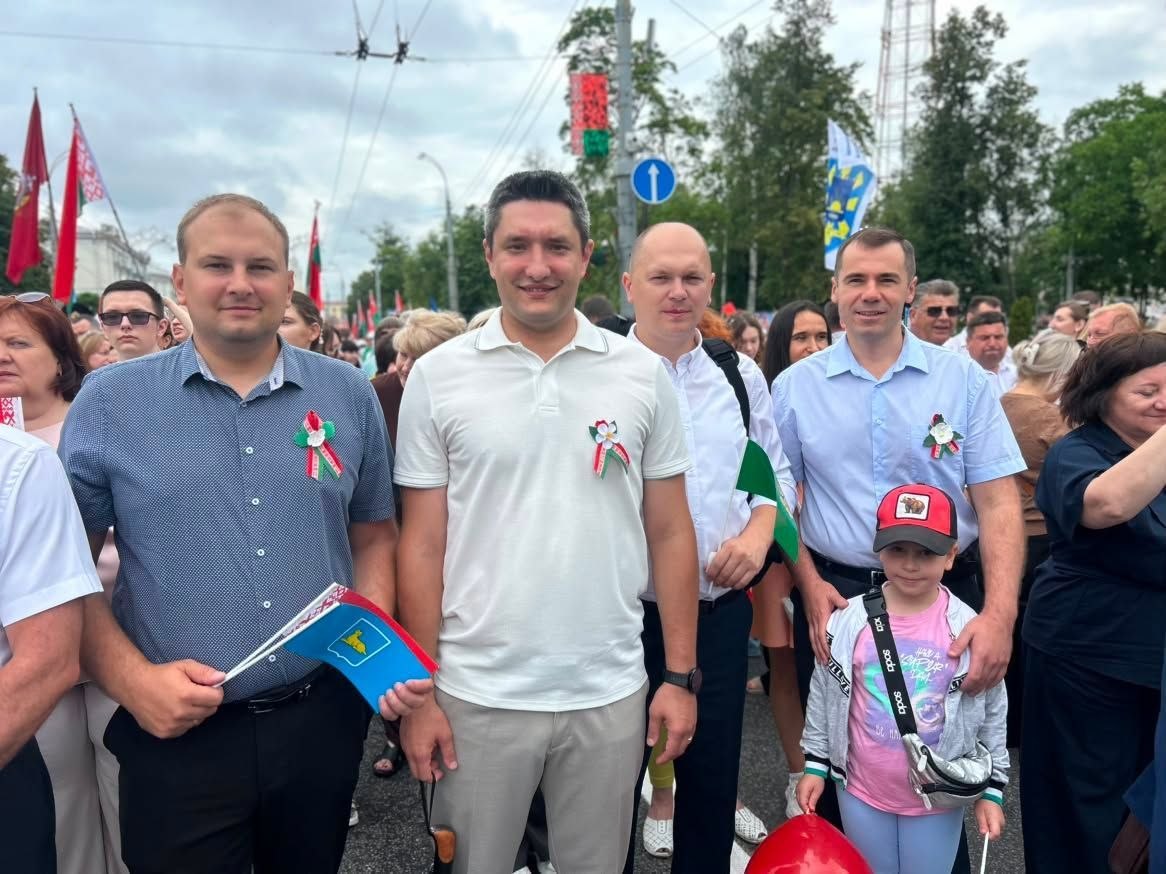 Гордость за страну в каждом шаге: шествие ко Дню Независимости